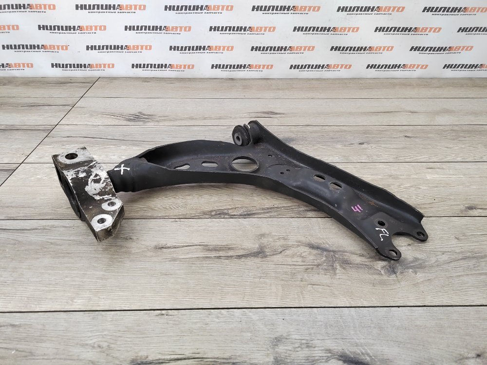 Рычаг передний нижний, 2000 рублей, Москва