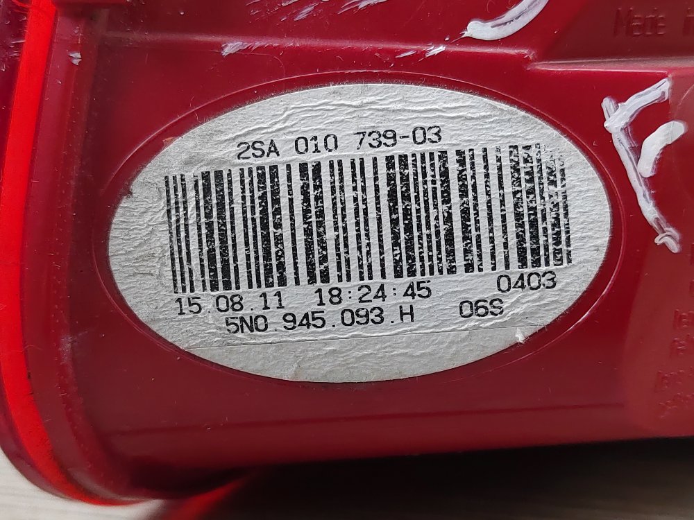 Фонарь в крышку багажника, 3000 рублей, Москва