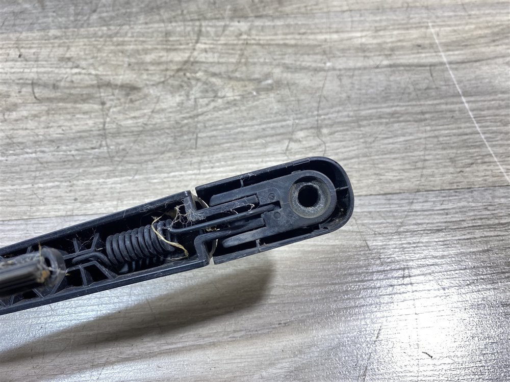 Поводок стеклоочистителя, 800 рублей, Севастополь