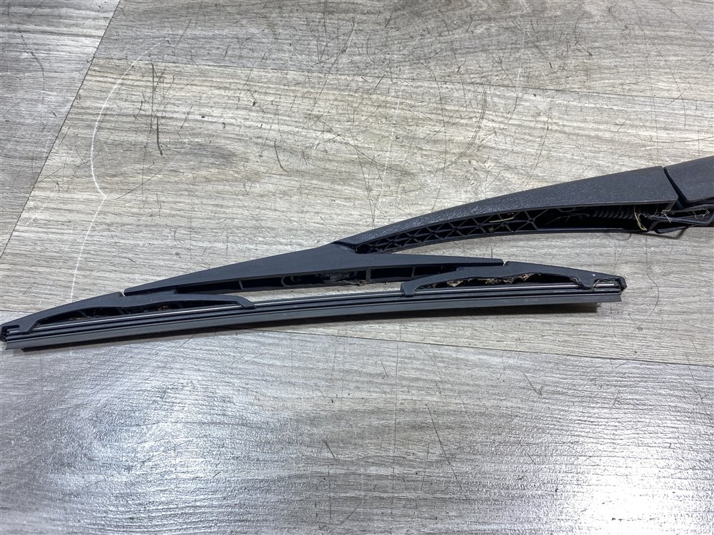 Поводок стеклоочистителя, 800 рублей, Севастополь