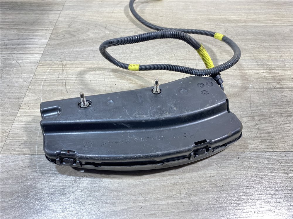 Подушка безопасности в сиденье, 800 рублей, Севастополь