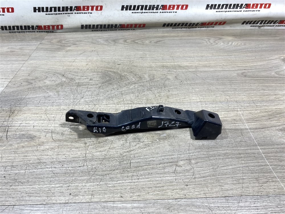 Кронштейн бампера, 300 рублей, Севастополь