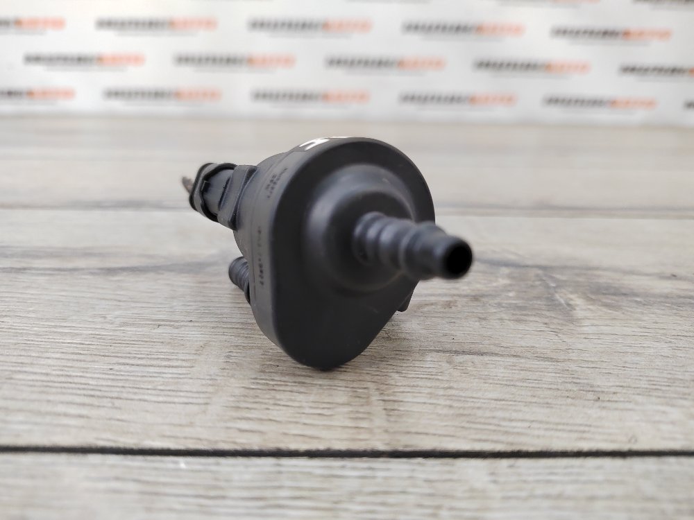 Клапан вентиляции топливного бака, 900 рублей, Москва