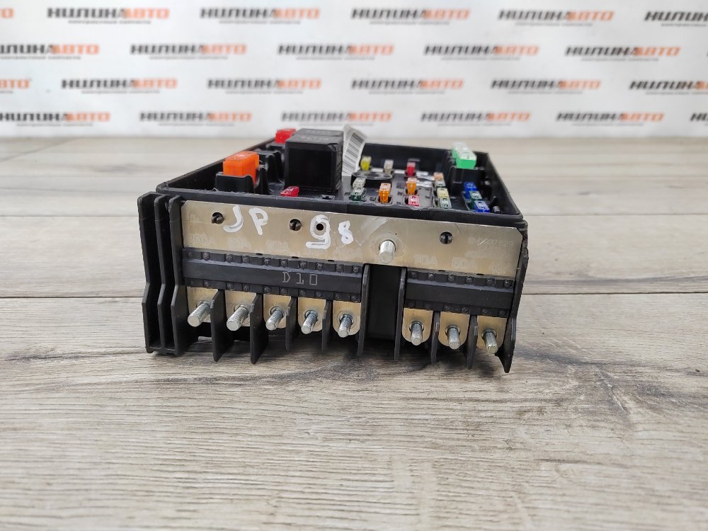 Блок предохранителей под капот, 2500 рублей, Москва