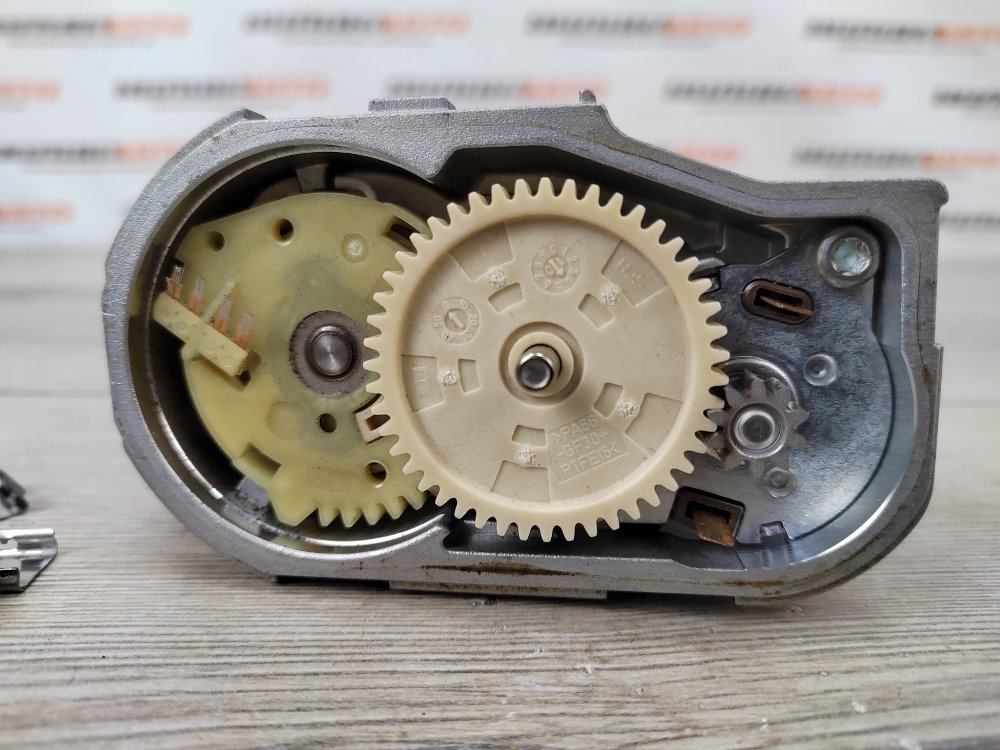 Дроссельная заслонка, 1300 рублей, Москва