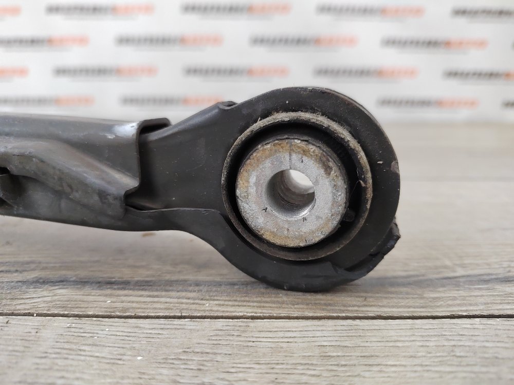 Рычаг задней подвески нижний, 800 рублей, Москва