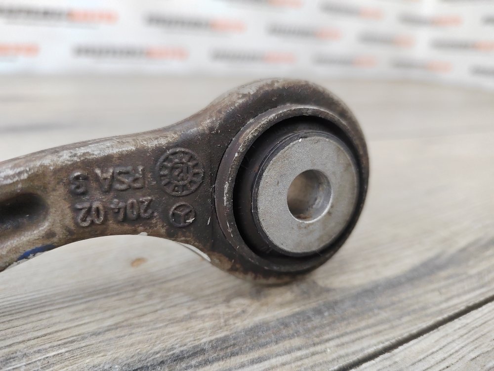 Рычаг задней подвески нижний, 900 рублей, Москва