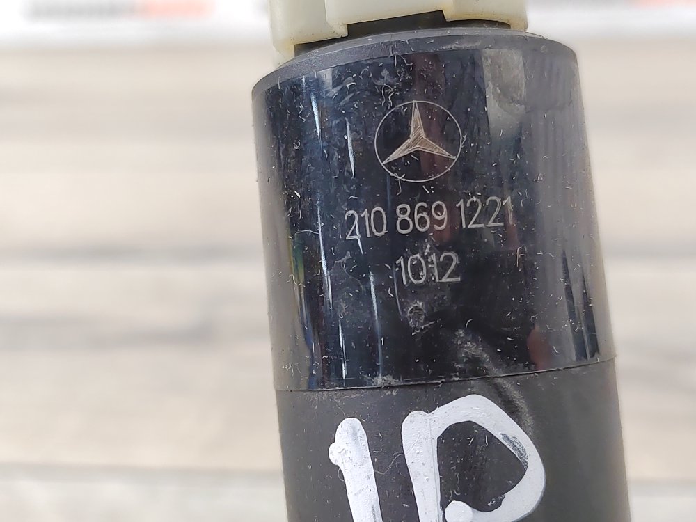 Насос омывателя фар, 800 рублей, Москва