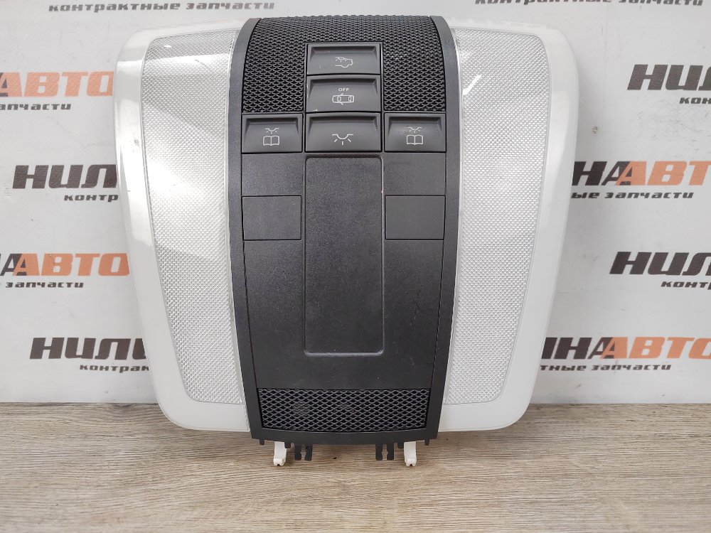 Плафон салона, 1400 рублей, Москва