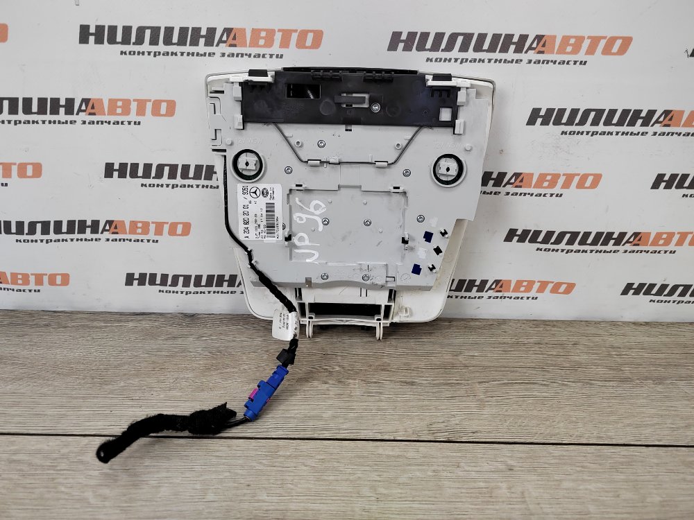 Плафон салона, 1400 рублей, Москва