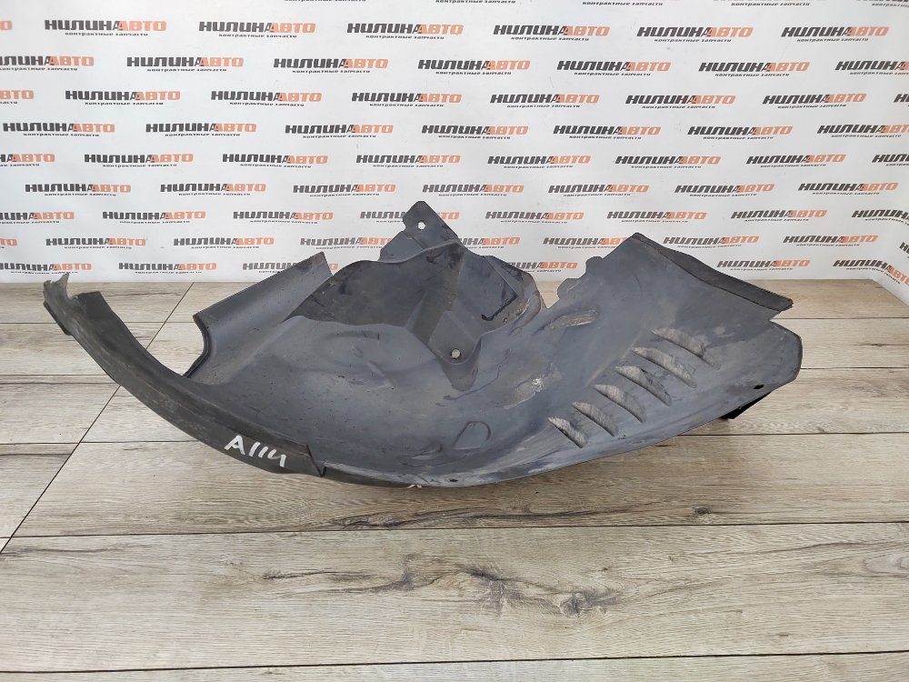 Подкрылок, 3200 рублей, Москва