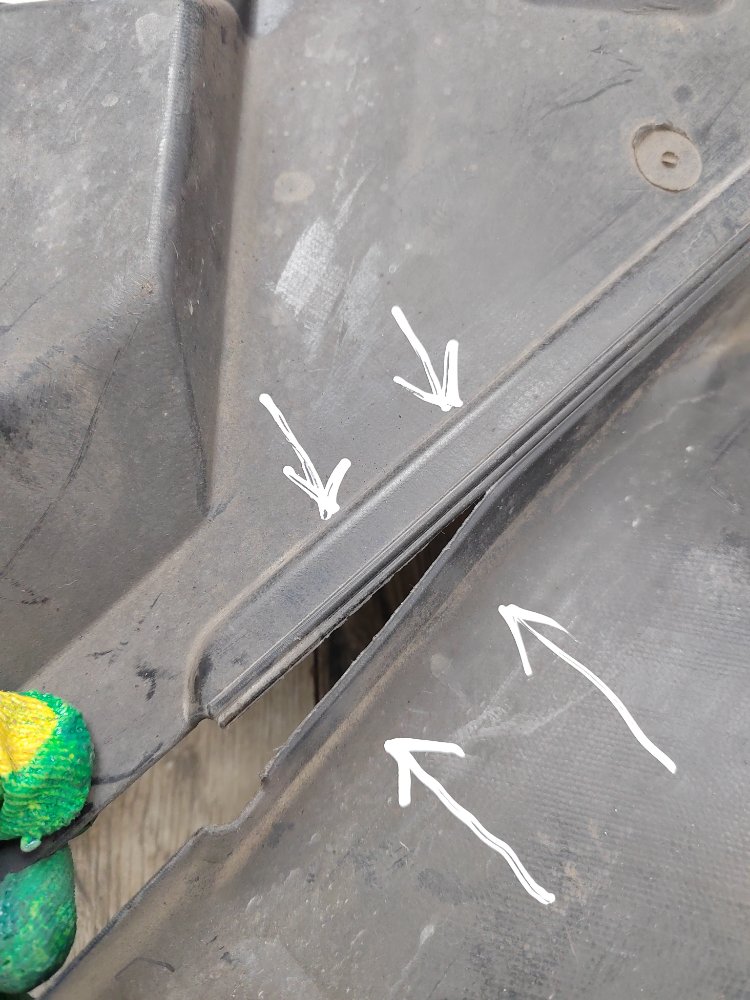 Подкрылок, 1200 рублей, Москва