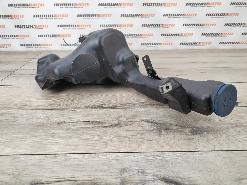 Бачок омывателя, 2400 рублей, Москва