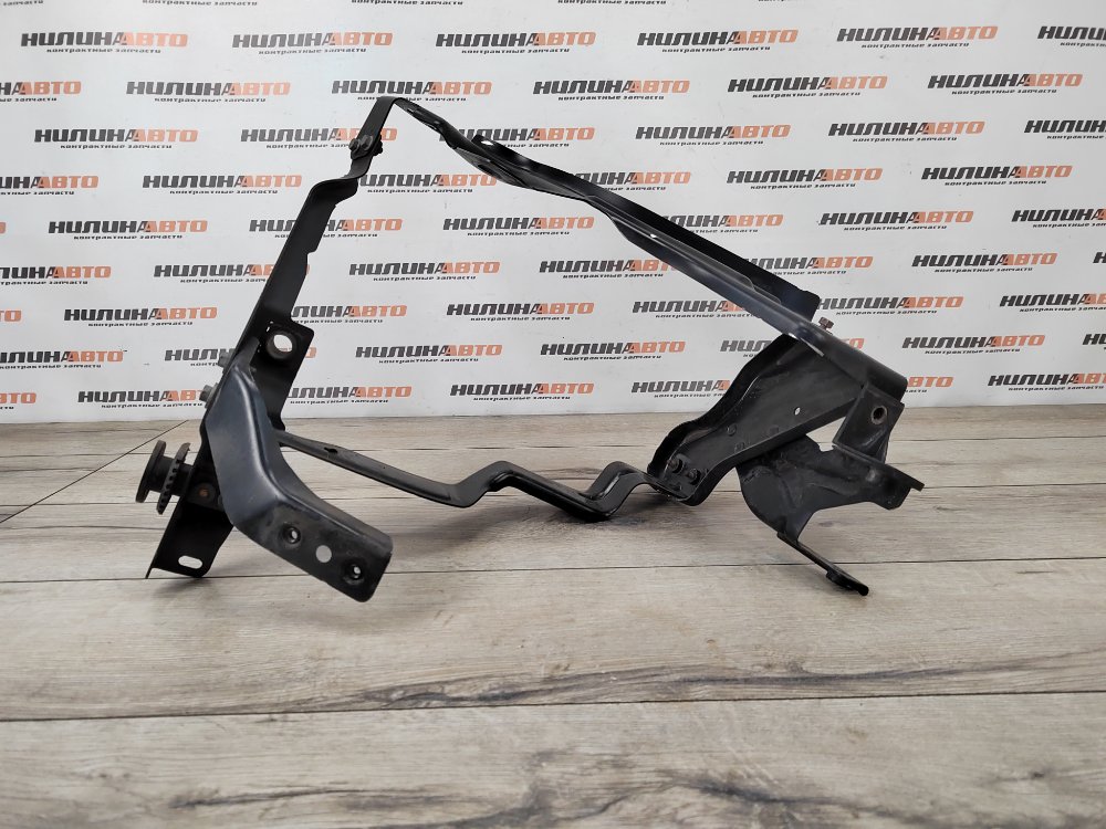 Кронштейн фары, 4200 рублей, Москва