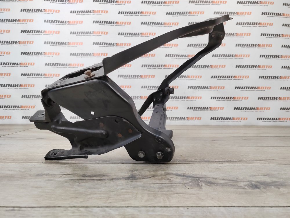 Кронштейн фары, 4200 рублей, Москва