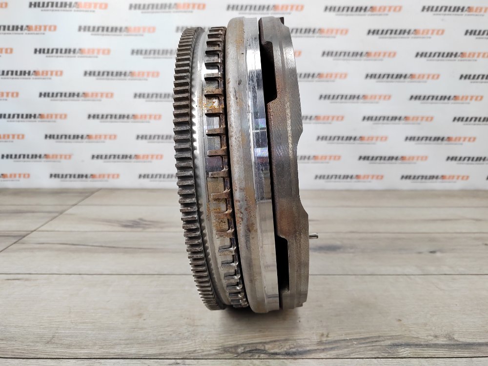 Маховик, 8200 рублей, Москва