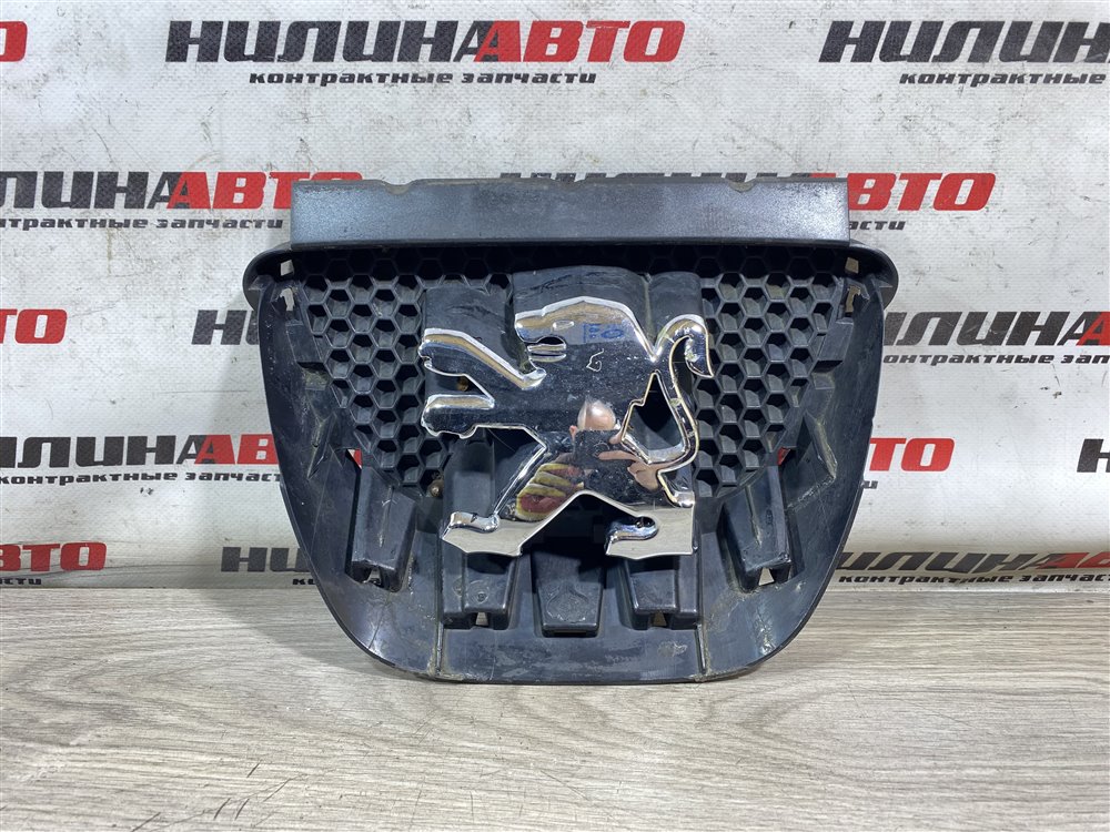 Эмблема, 2000 рублей, Севастополь