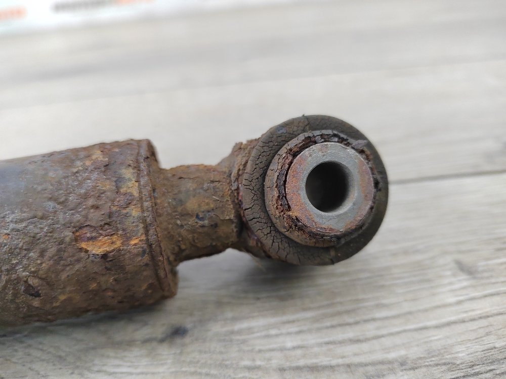 Амортизатор, 1500 рублей, Москва