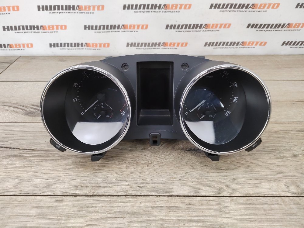 Панель приборов, 7000 рублей, Москва