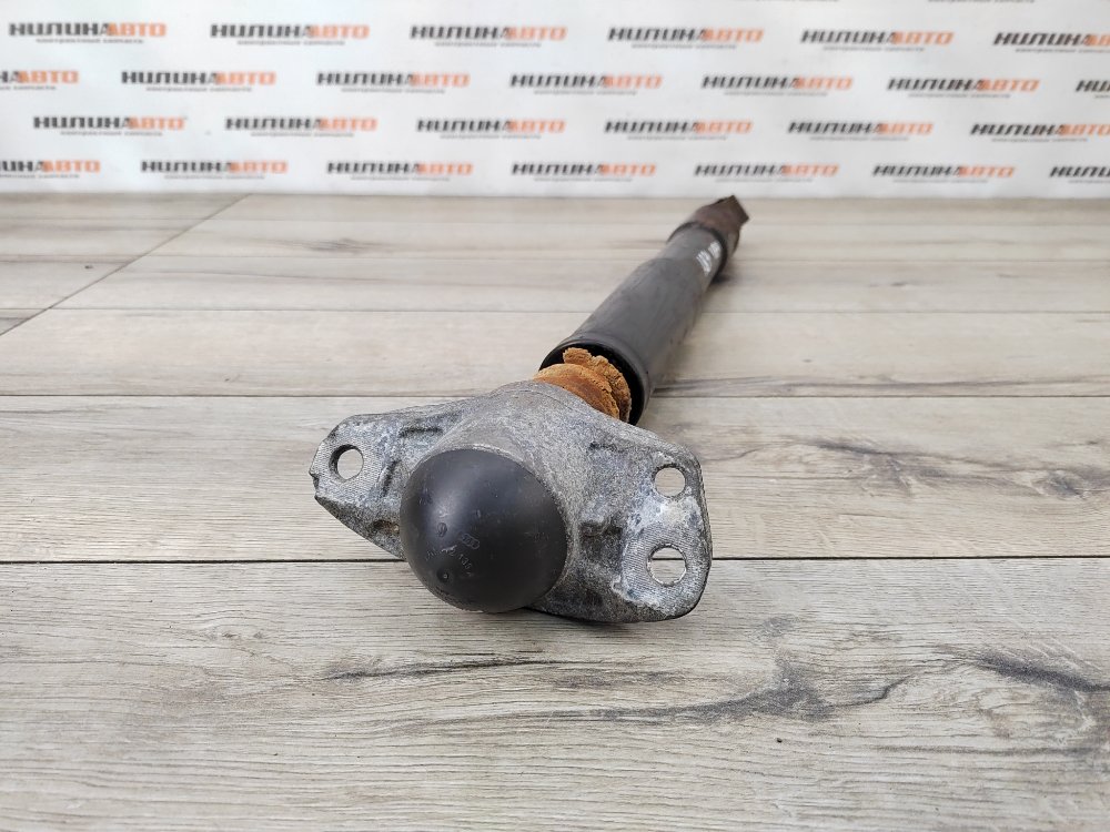 Амортизатор, 2000 рублей, Москва