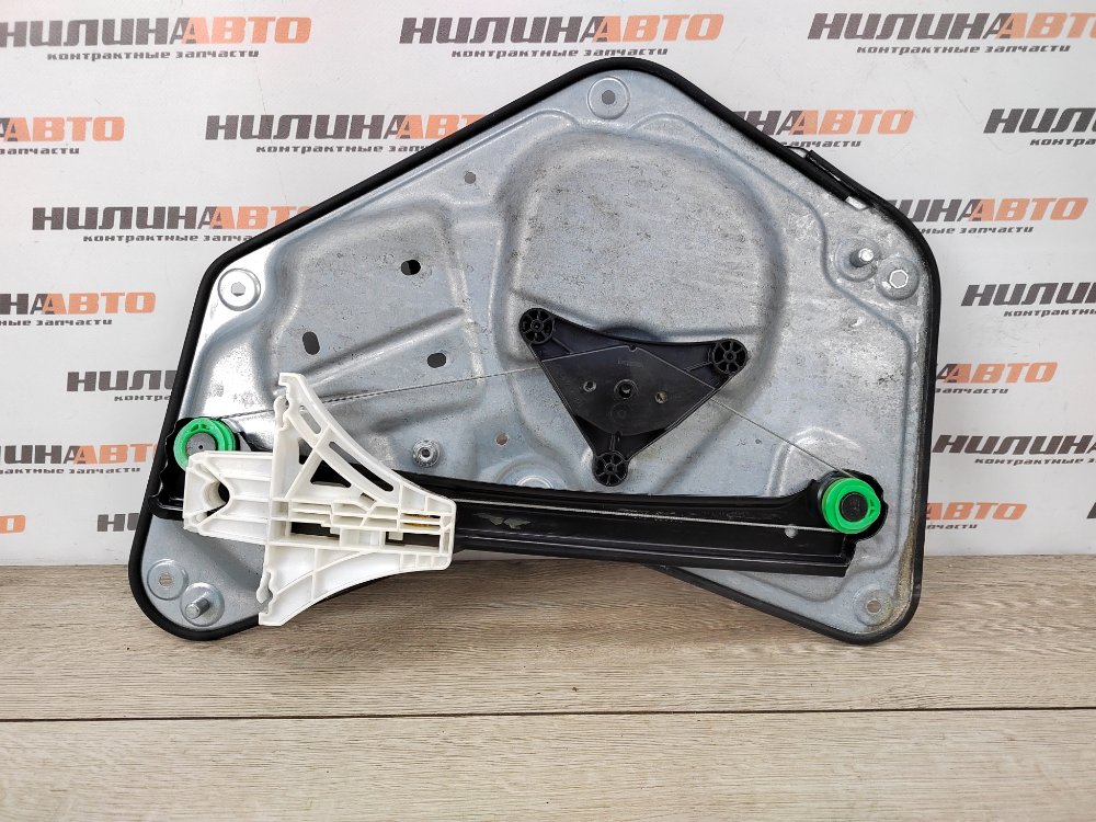 Стеклоподъемник, 1000 рублей, Москва