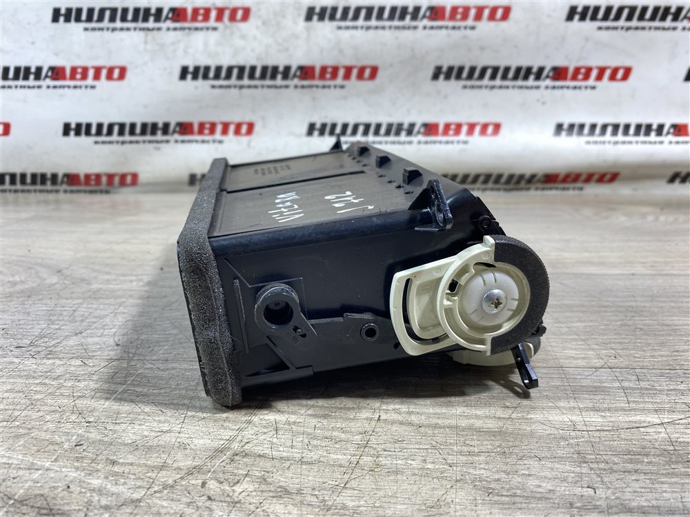 Дефлектор в торпедо центральный, 1000 рублей, Севастополь