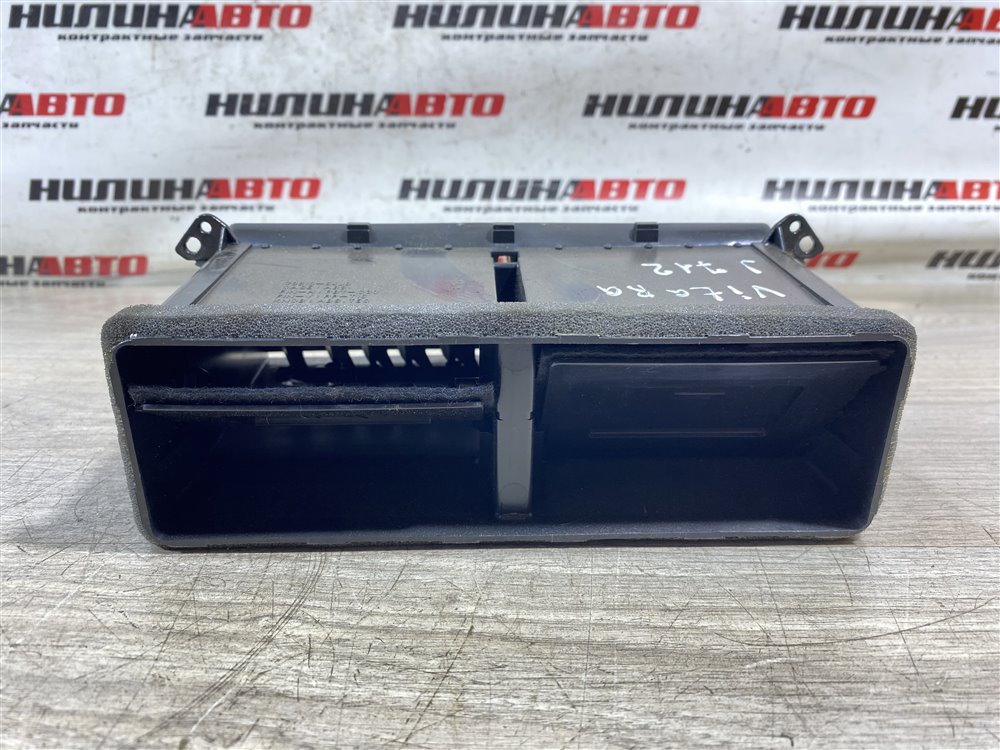 Дефлектор в торпедо центральный, 1000 рублей, Севастополь