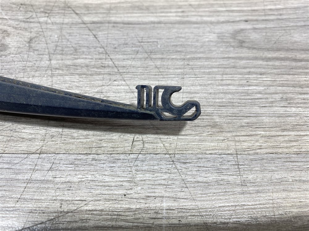 Поводок стеклоочистителя, 1500 рублей, Севастополь