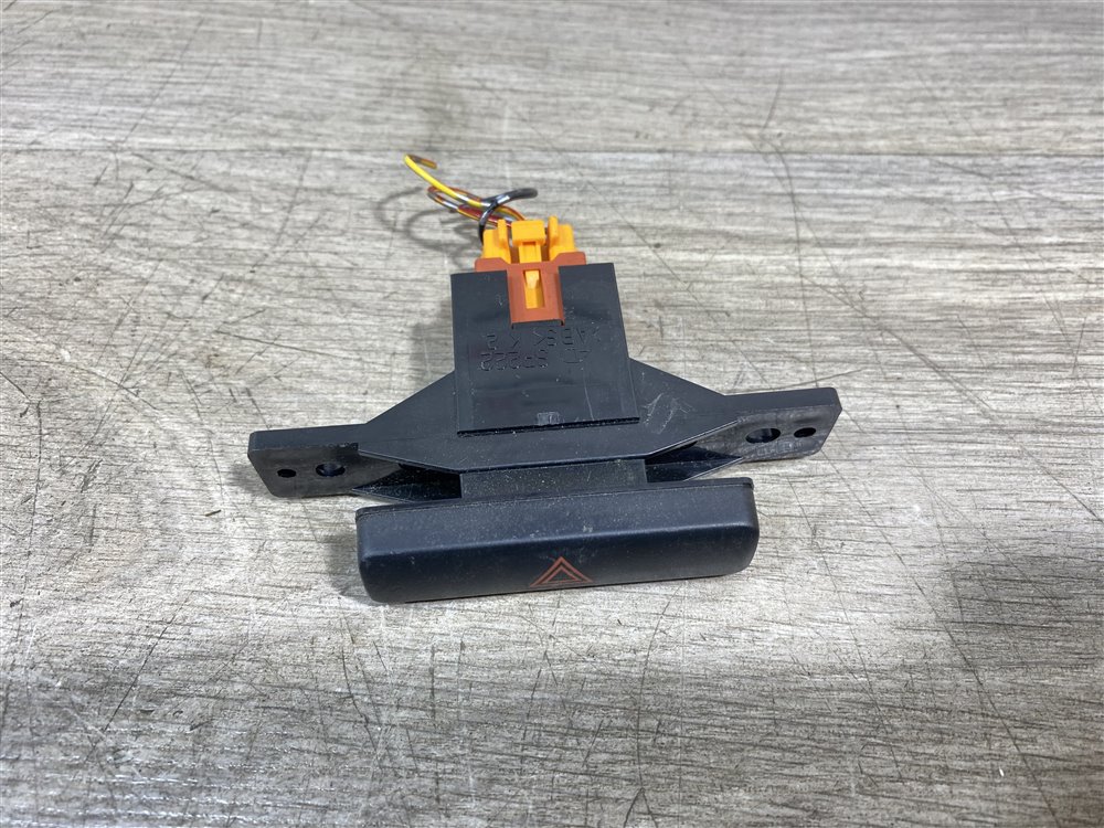 Кнопка аварийной сигнализации, 500 рублей, Севастополь