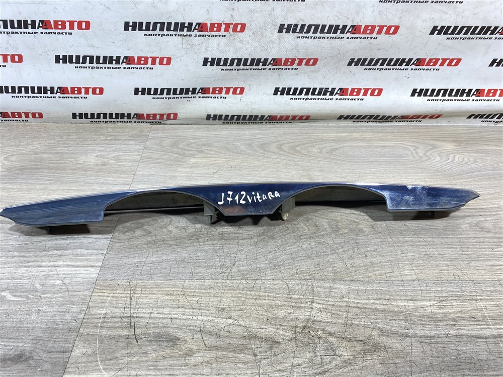 Накладка крышки багажника, 5000 рублей, Севастополь