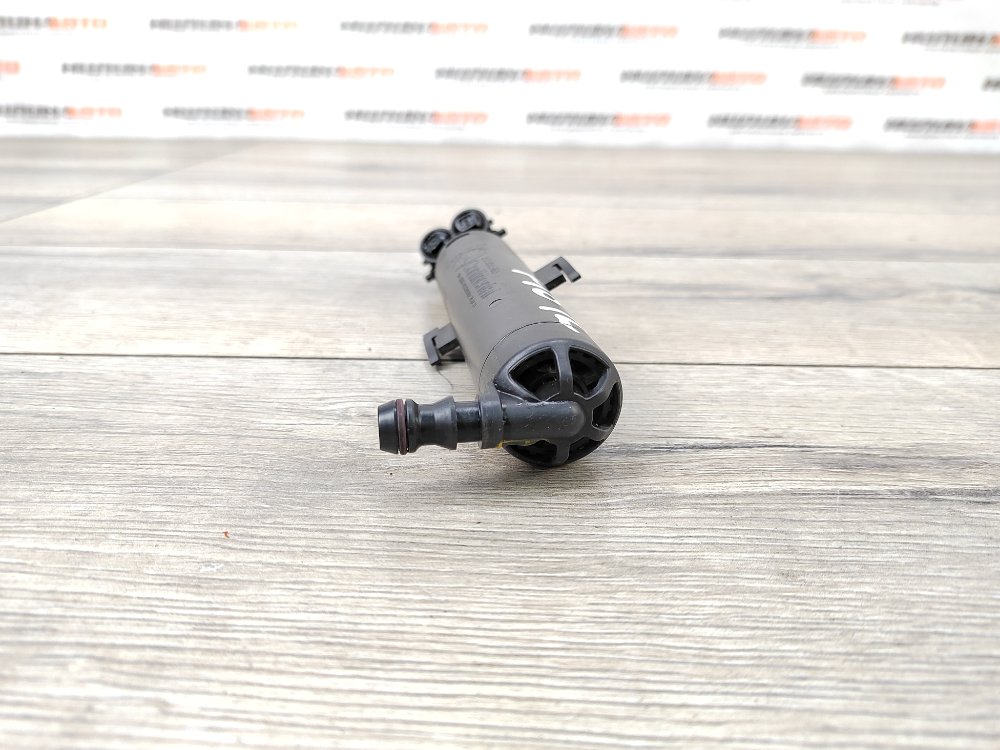 Форсунка омывателя фар, 2500 рублей, Москва