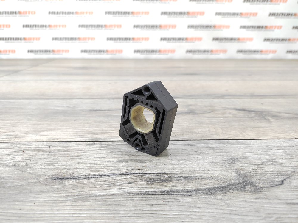 Крепление радиатора, 250 рублей, Москва