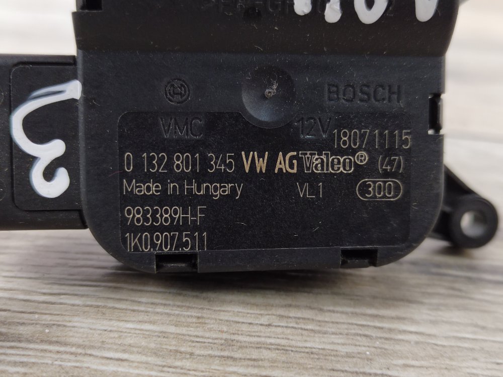 Моторчик заслонки печки, 1000 рублей, Москва