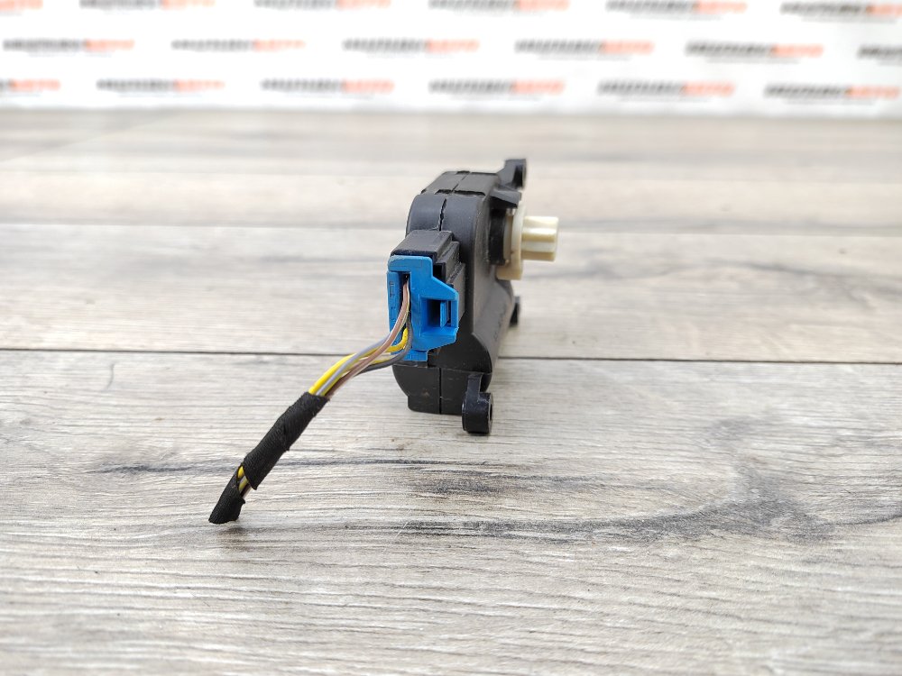 Моторчик заслонки печки, 1000 рублей, Москва