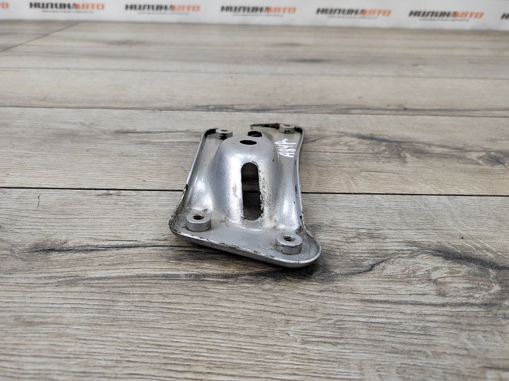 Кронштейн крыла, 1500 рублей, Москва