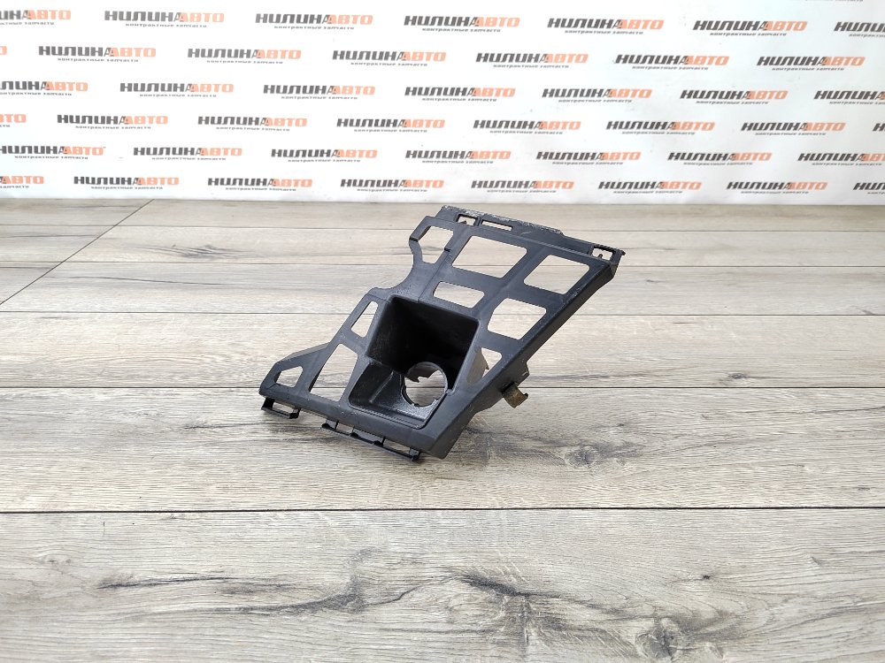 Кронштейн бампера, 1400 рублей, Москва