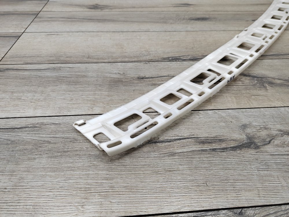 Направляющая заднего бампера, 1200 рублей, Москва