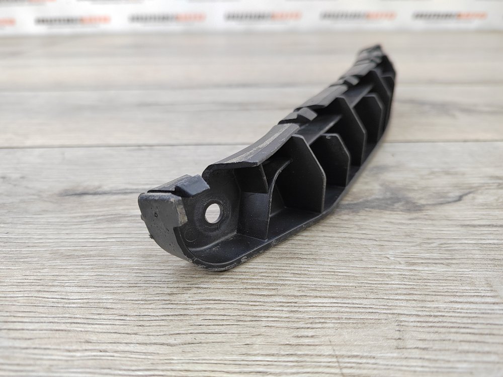 Направляющая заднего бампера, 500 рублей, Москва