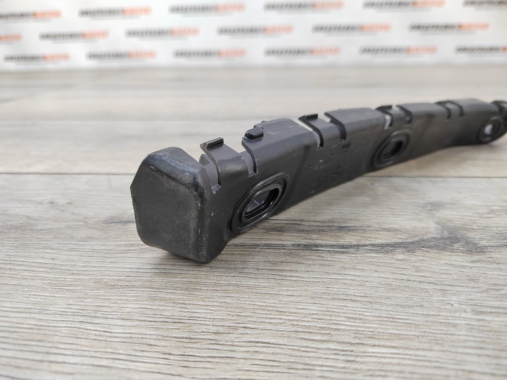 Направляющая заднего бампера, 500 рублей, Москва