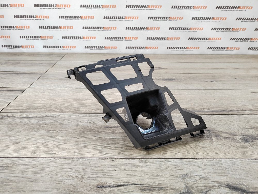 Кронштейн бампера, 1400 рублей, Москва