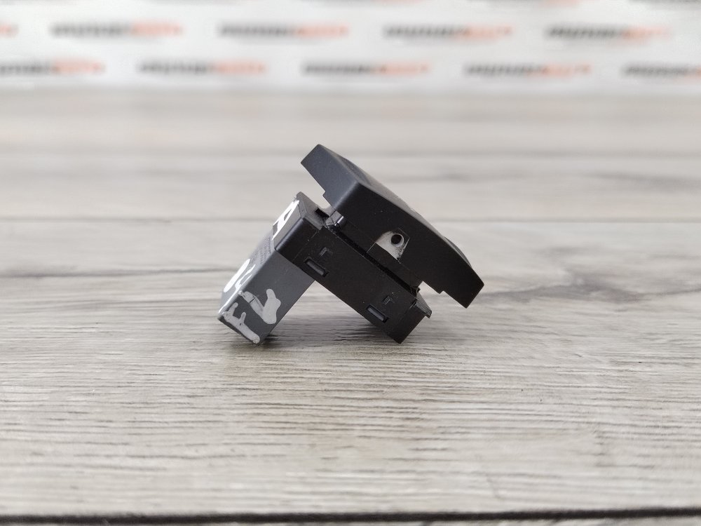 Кнопка стеклоподъемника, 400 рублей, Москва