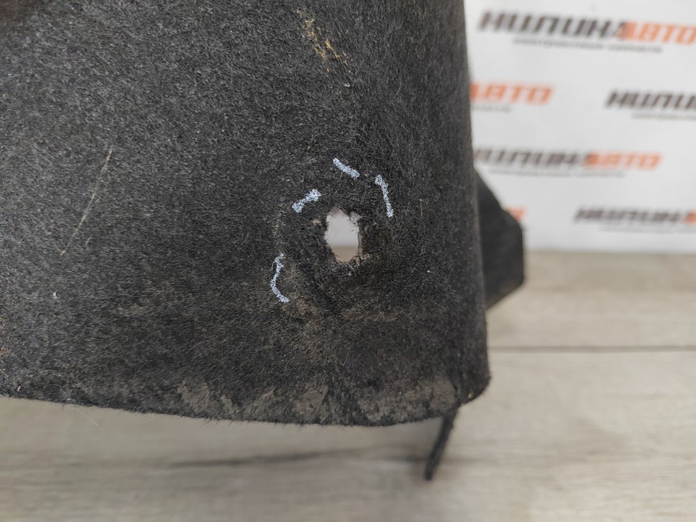 Подкрылок, 1000 рублей, Москва