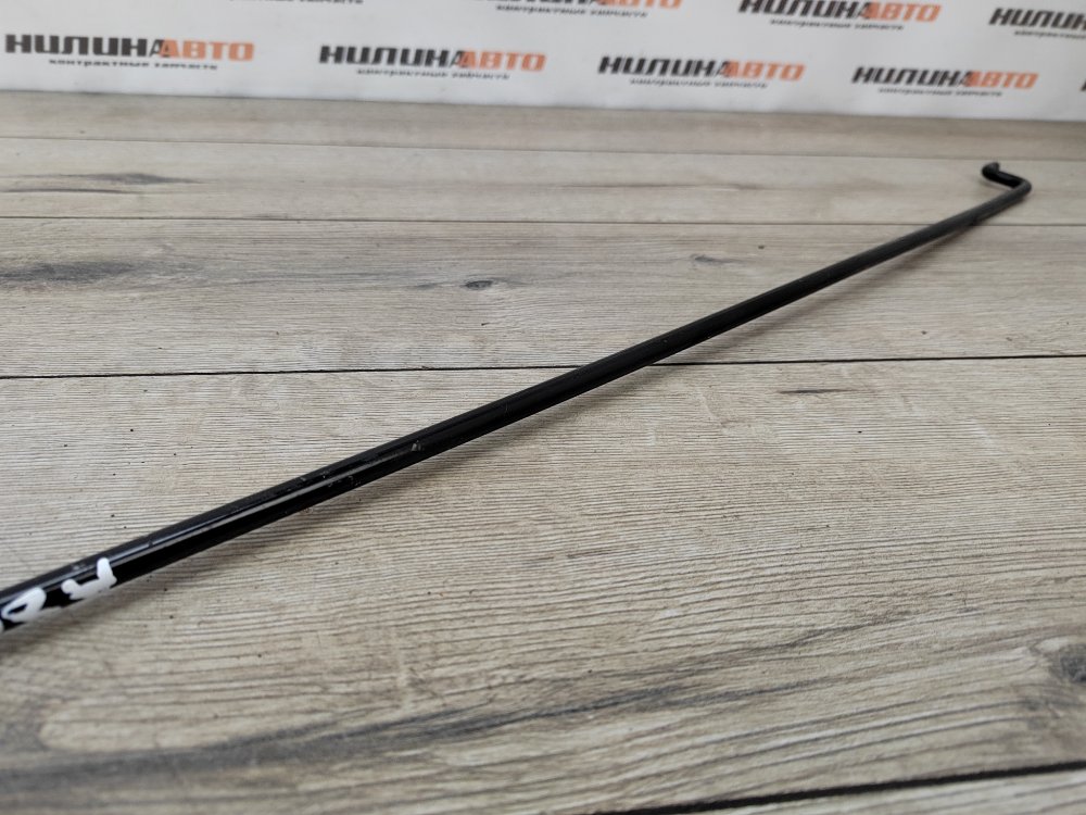 Упор капота, 500 рублей, Москва