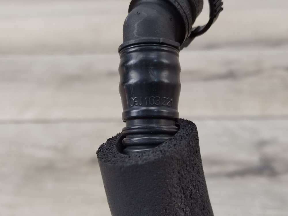 Трубка картерных газов, 500 рублей, Москва