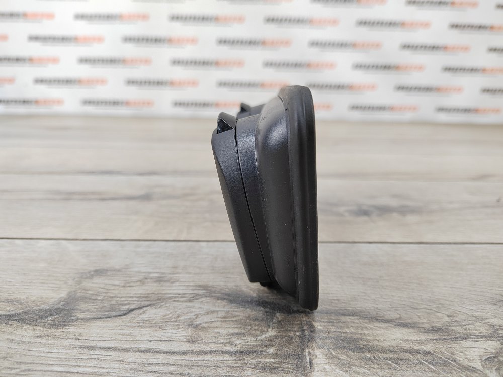 Подстаканник, 1000 рублей, Москва