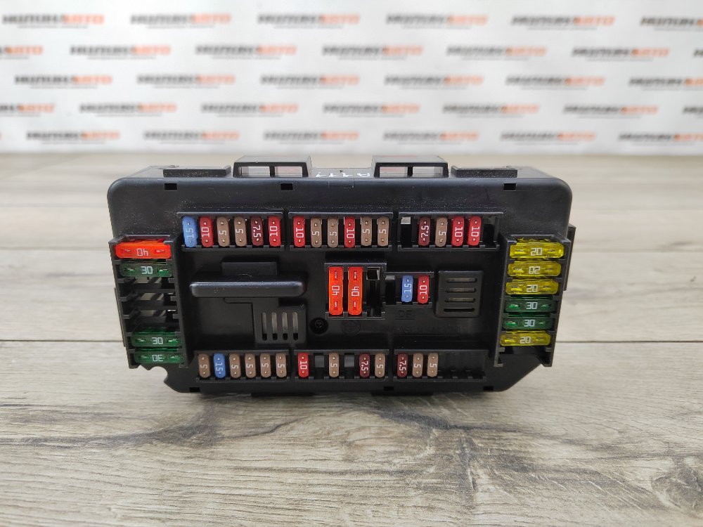 Блок предохранителей, 1000 рублей, Москва