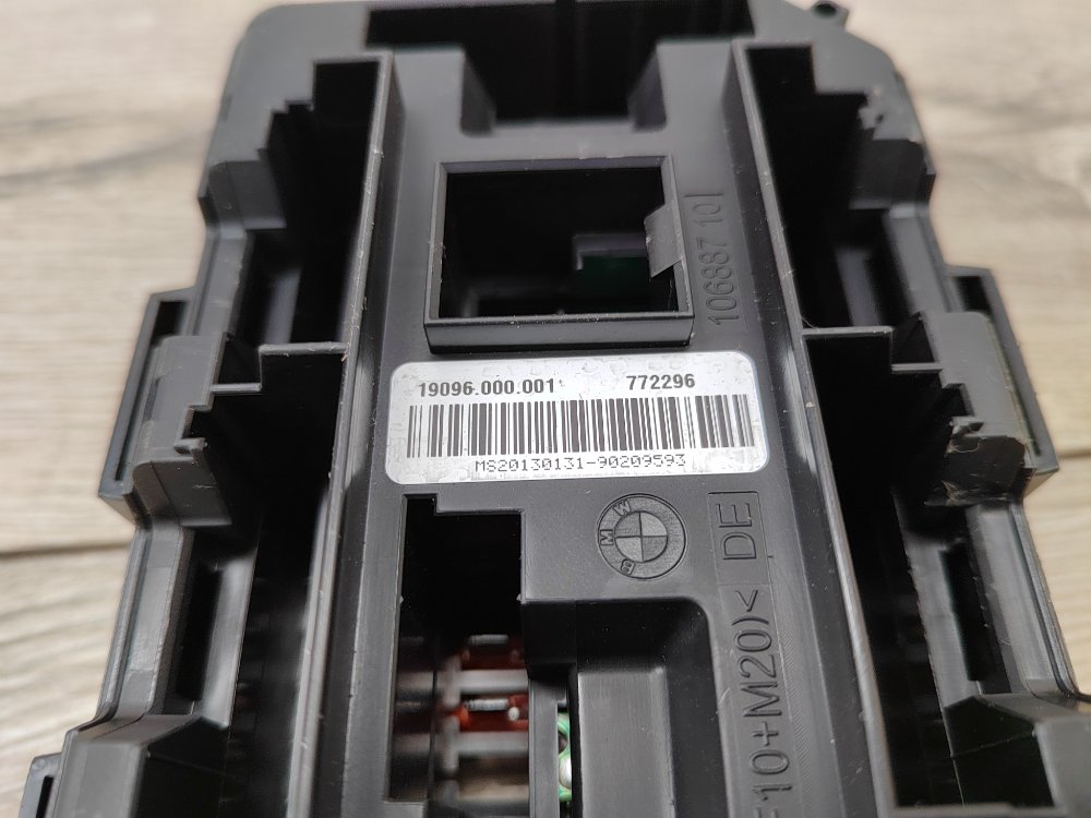 Блок предохранителей, 1000 рублей, Москва