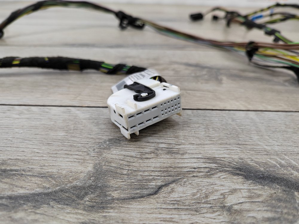 Проводка багажника, 2000 рублей, Москва