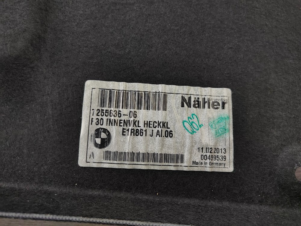 Обшивка крышки багажника, 1000 рублей, Москва