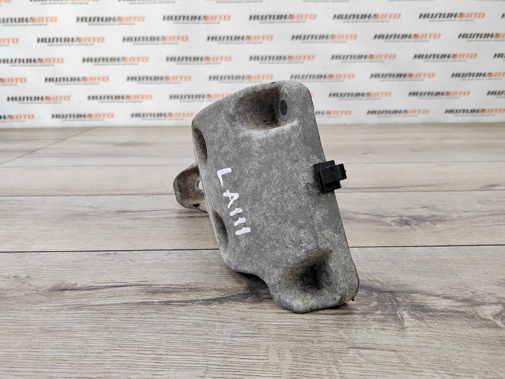 Кронштейн двигателя, 1300 рублей, Москва